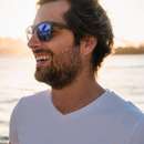 Handsome, tall and tanned guy wants to meet shy woman in Tri-Cities